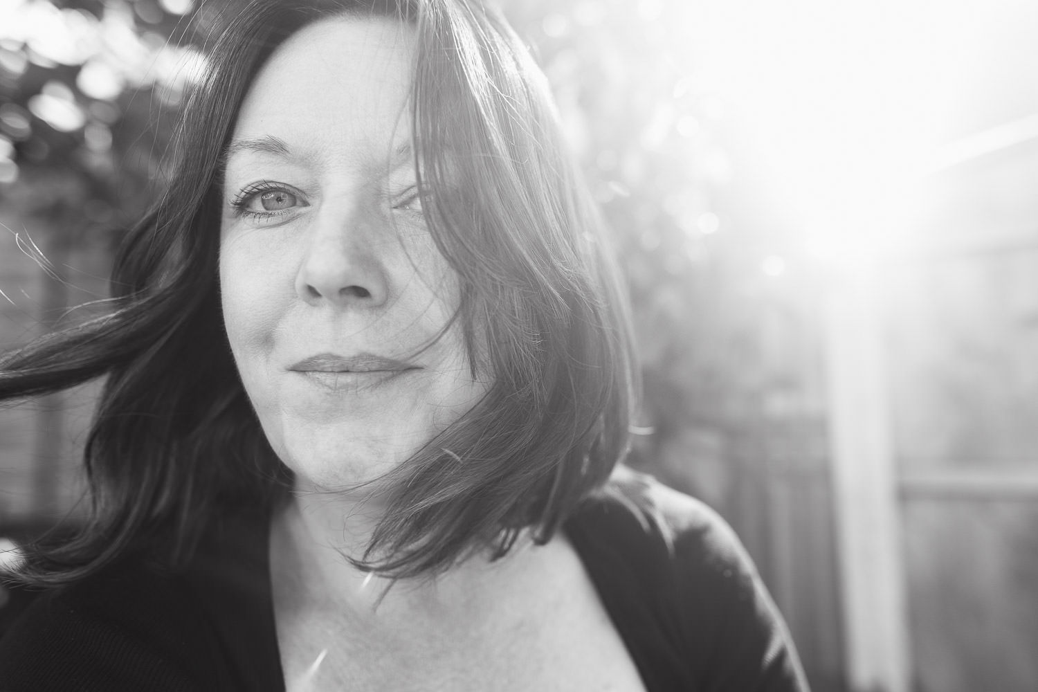 Selfie of Tracy Morter Photography, a documentary wedding photographer who lives in South Woodham Ferrers in Essex. She has a brunette bob and blue eyes.